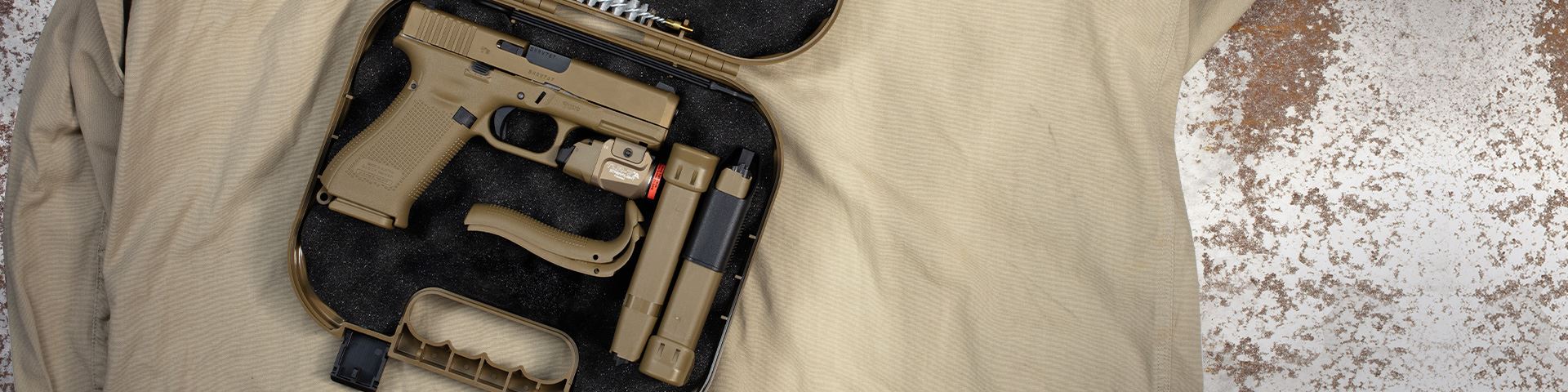 Glock Handgun 19X Coyote Combo Streamlight